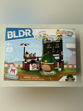 BLDR Squishmallows Avery's Ball Game Building Set - Avery The Mallard Duck Build